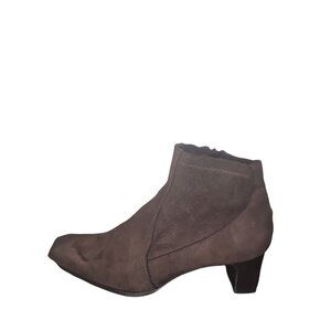 Franco Sarto Ankle Boots Women Sz 7 Brown Suede Zip Up Winter Boho Designer Work